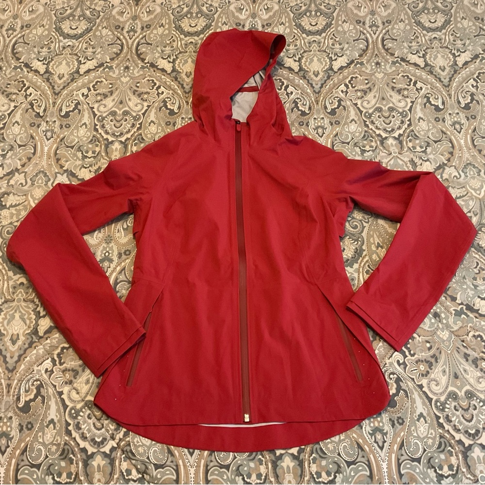 Lululemon Red Here Comes the Rain Jacket - Like New